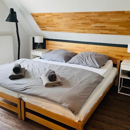 Gemutliches, Stadtnahes 2-Zimmer Apartment Mit Netflix Bielefeld Exterior foto
