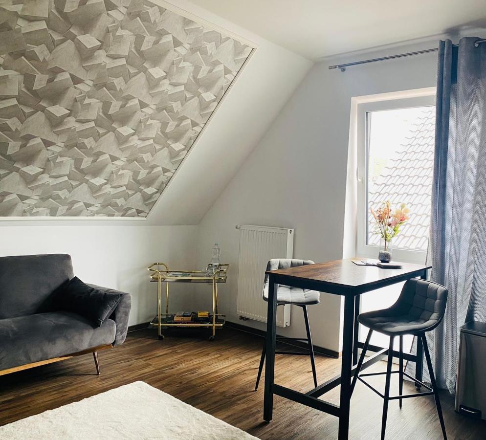 Gemutliches, Stadtnahes 2-Zimmer Apartment Mit Netflix Bielefeld Exterior foto